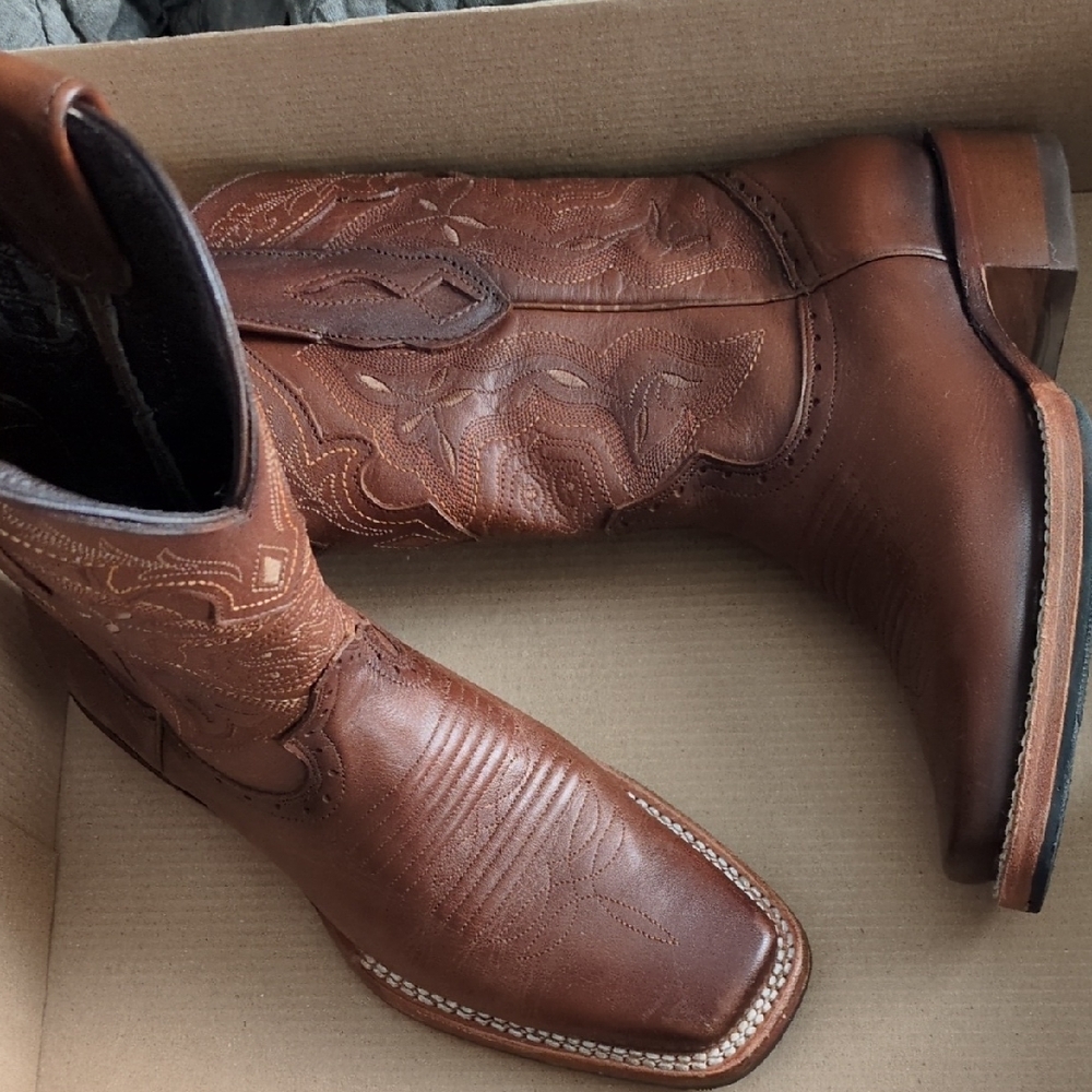 Women's Indomable Katania Cowboy Boots All Leather Whiskey Color Sz 6